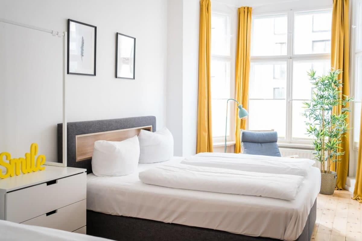 Apartment At Rosenthaler Platz Берлін Екстер'єр фото